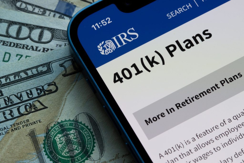 Image of IRS landing page for 401(k) plans, where visitors can access the annual update on contribution limits and more.